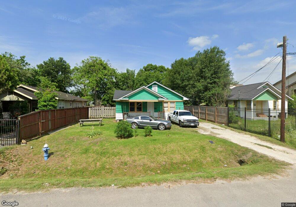 7211 Schuller Rd, Houston, TX 77093 - photo 1