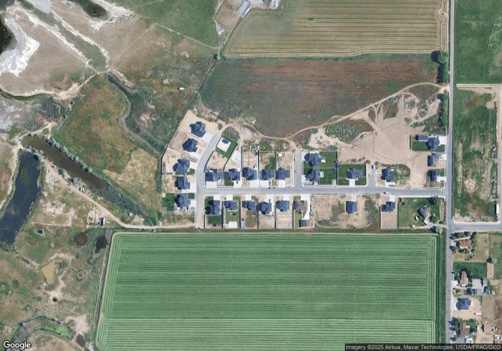 5298 W 3250 S, Hooper, UT 84315 - photo 1