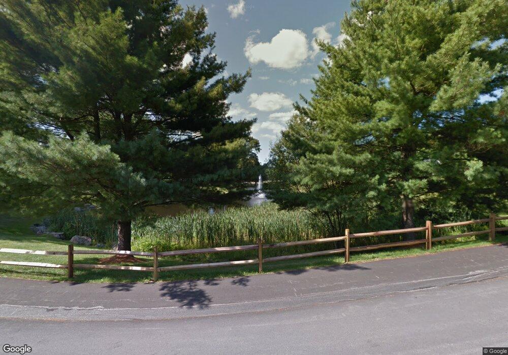 82 Stillwater Dr unit U139, Nashua, NH 03062 - photo 1