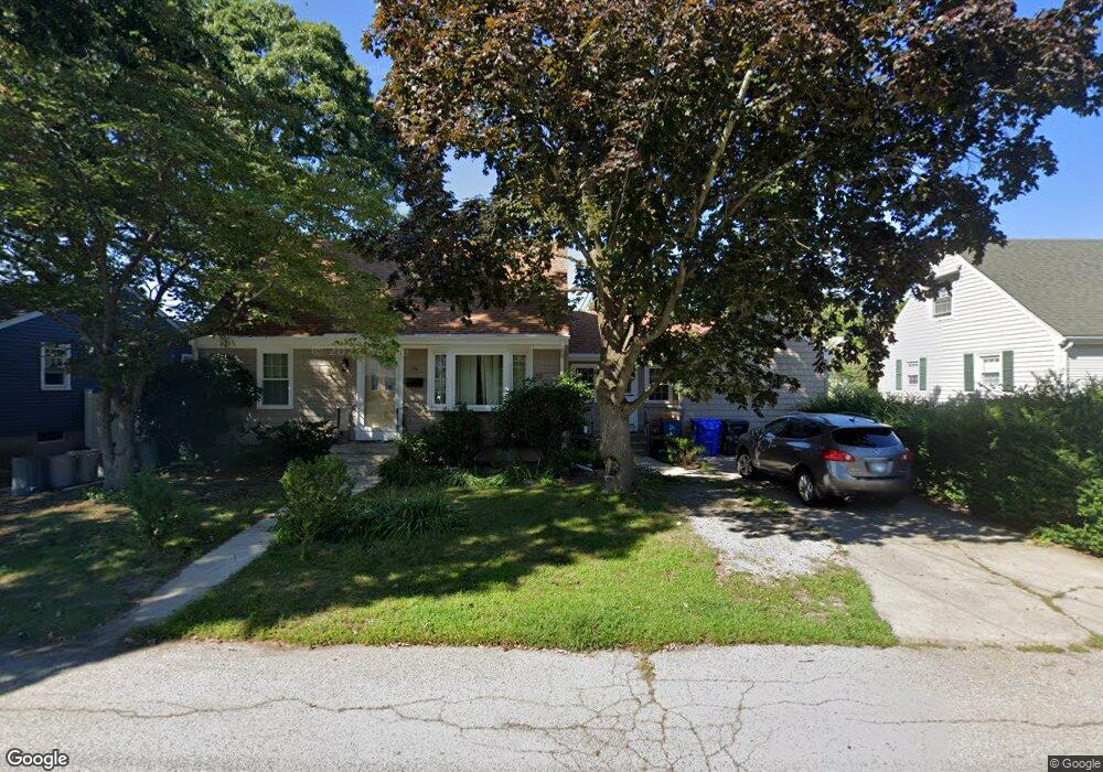 116 Circuit Dr, Riverside, RI 02915 - photo 1