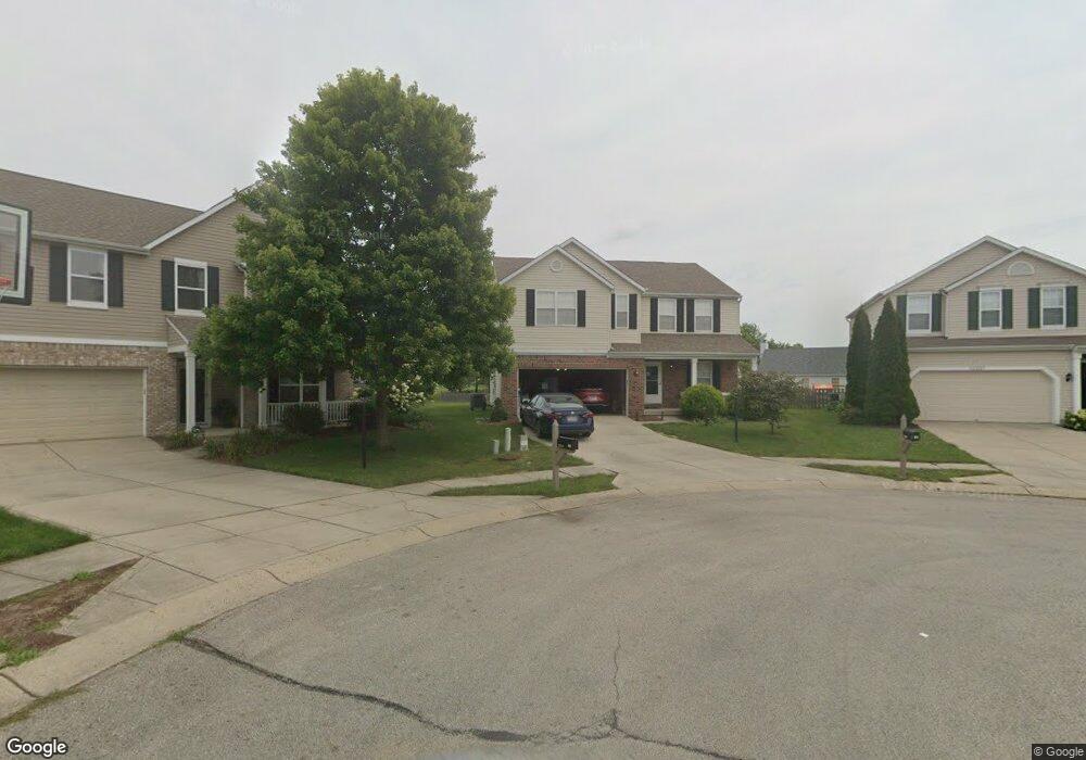 12307 Carriage Stone Dr, Fishers, IN 46037 - photo 1