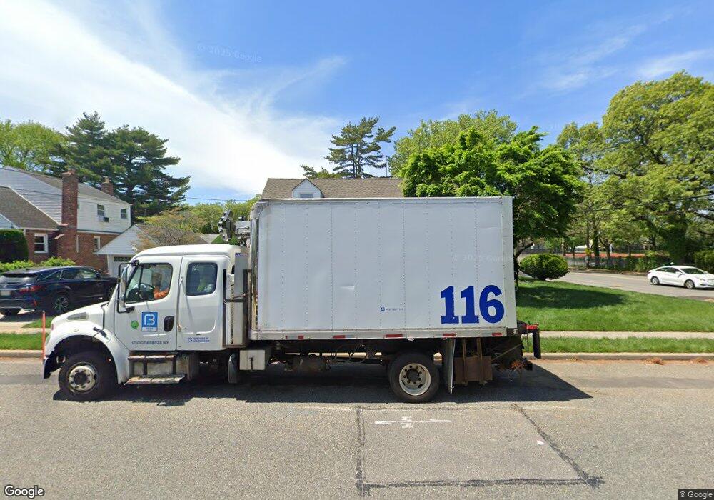 198 Claflin Blvd, Franklin Square, NY 11010 - photo 1