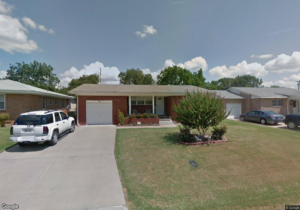 225 Campbell St, Ardmore, OK 73401 - photo 1