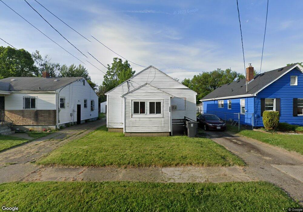 758 E Bundy Ave, Flint, MI 48505 - photo 1