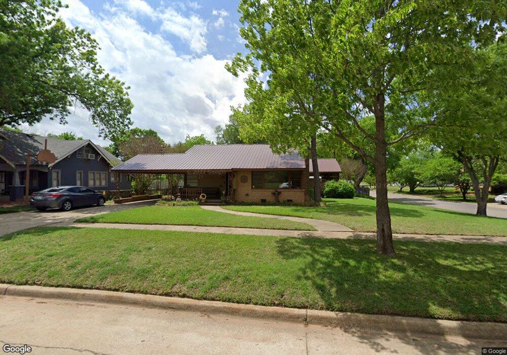 511 N 11th St, Duncan, OK 73533 - photo 1