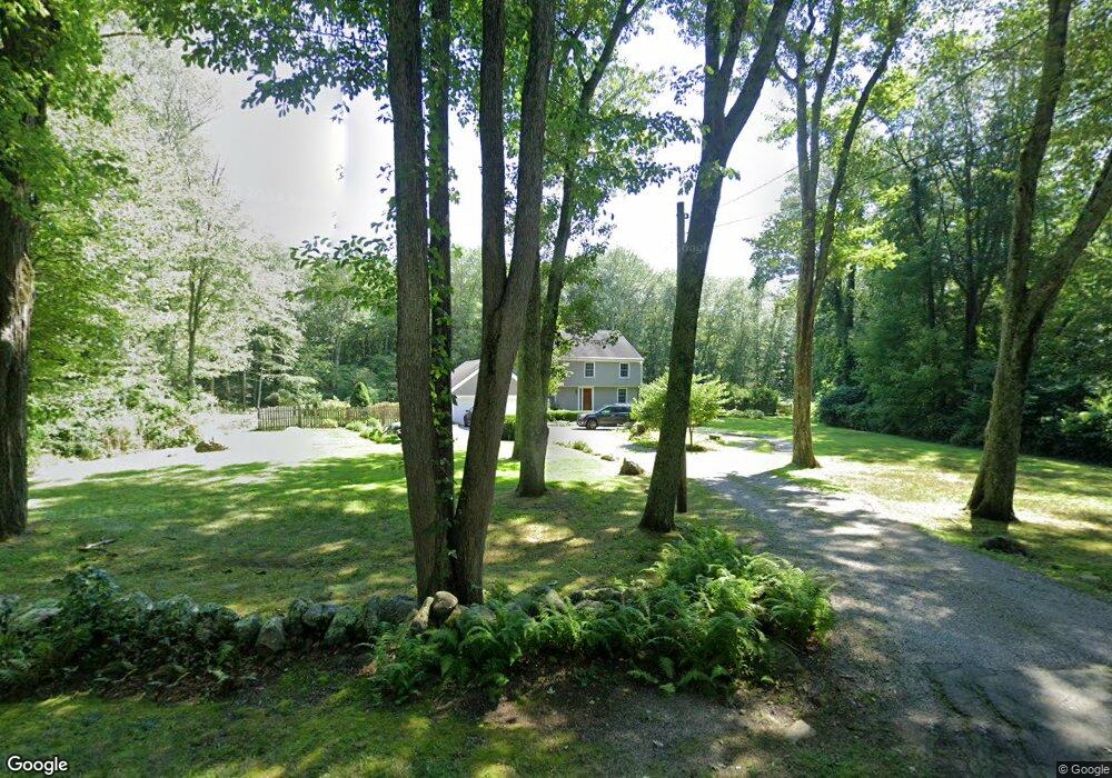 28A Saunders Hollow Rd, Old Lyme, CT 06371 - photo 1