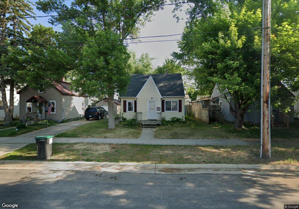 910 11th Ave SW, Austin, MN 55912 - photo 1