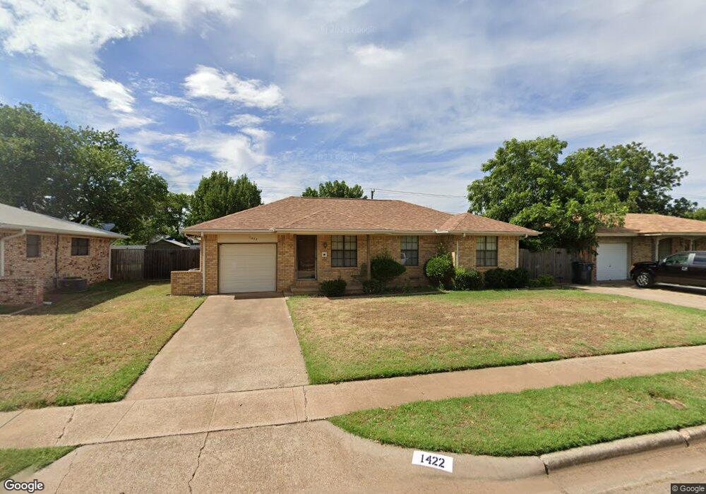 1422 Christine Rd, Wichita Falls, TX 76302 - photo 1