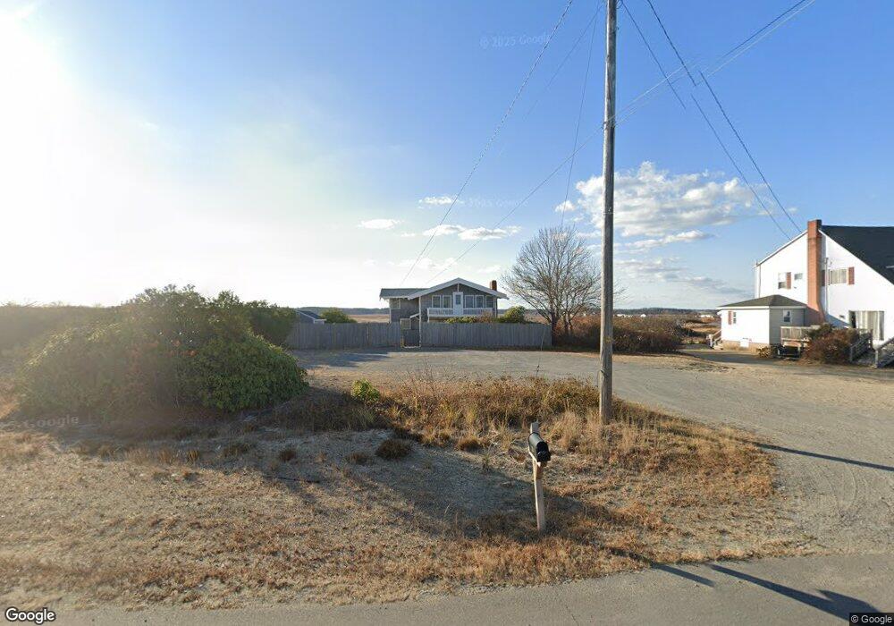 203 Ocean Blvd, Seabrook, NH 03874 - photo 1