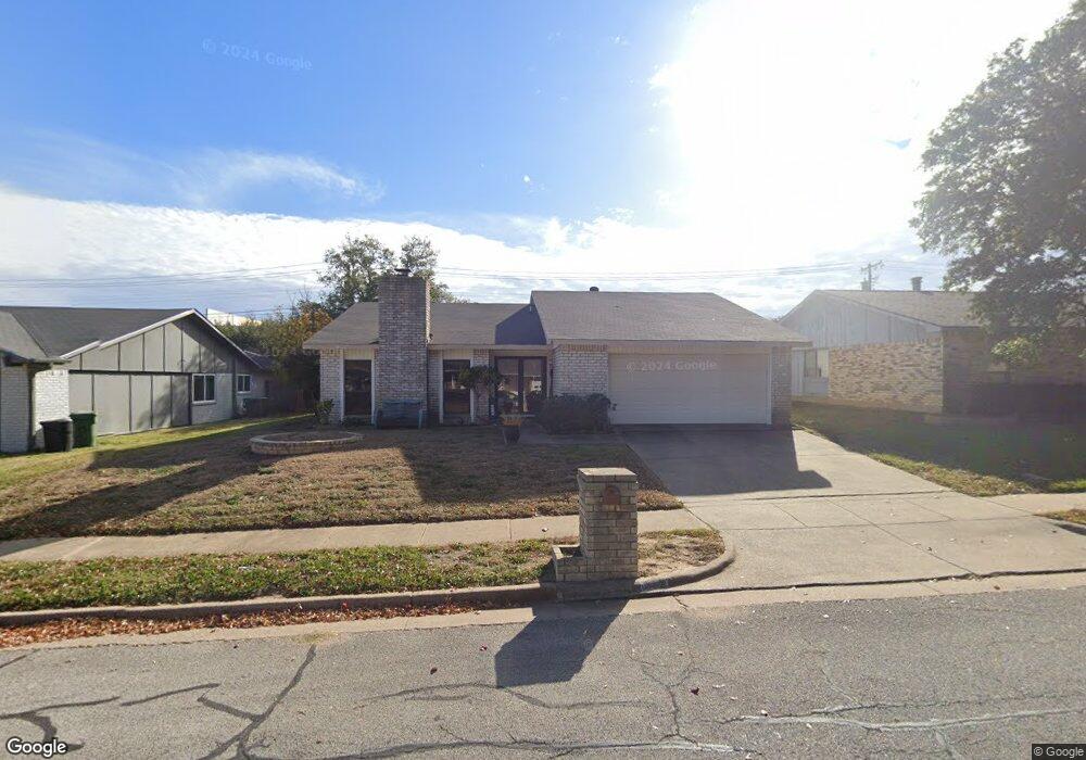 616 Spring Forest Dr, Bedford, TX 76021 - photo 1