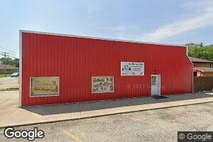 108 S Center St, Clarence, MO 63437