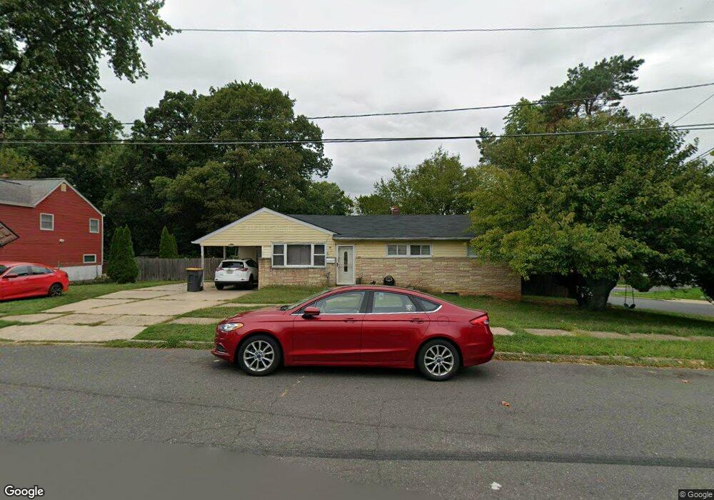 5 Roberts Rd, Somerset, NJ 08873 - photo 1