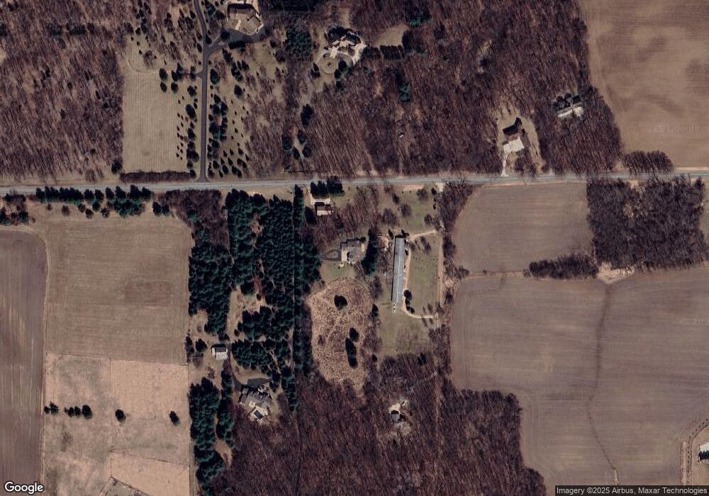 5415 Whalen Rd, Fitchburg, WI 53575 - photo 1