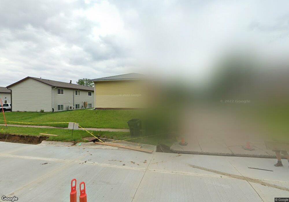 4008 21st Ave SW, Cedar Rapids, IA 52404 - photo 1