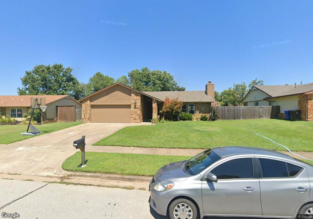 1504 W Phoenix Place, Broken Arrow, OK 74011 - photo 1