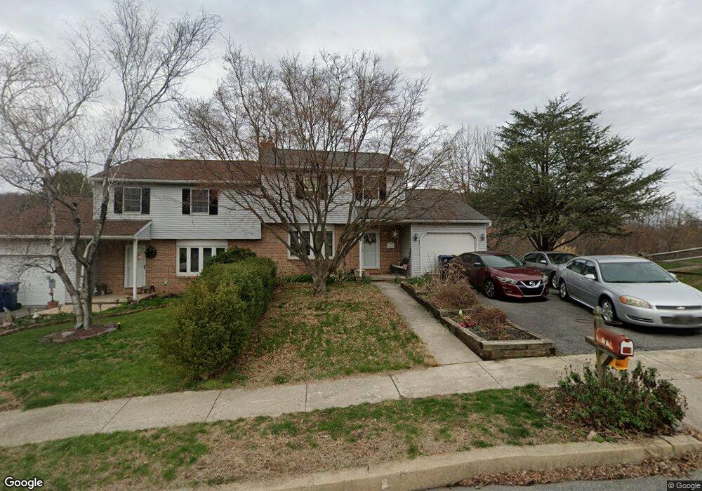 1763 Acorn Dr, Reading, PA 19608 - photo 1