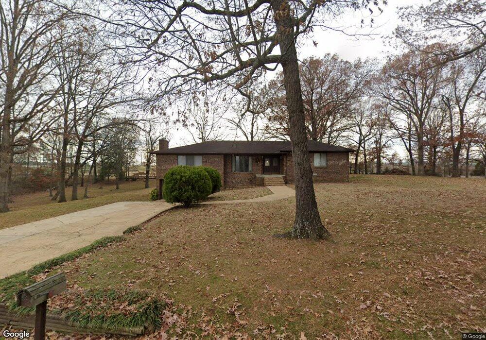 2849 Carrie Ann Cir, Poplar Bluff, MO 63901 - photo 1