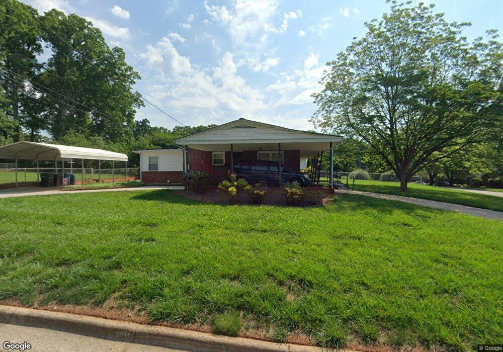1001 Wood St, Statesville, NC 28677 - photo 1