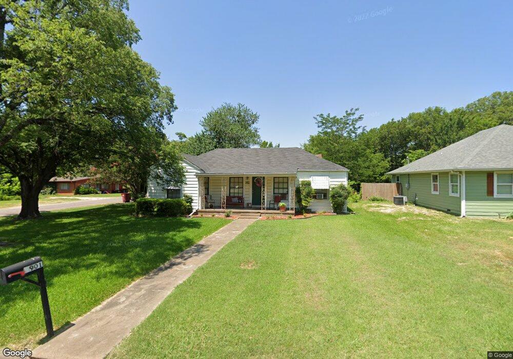 1901 Liberty St, Bonham, TX 75418 - photo 1
