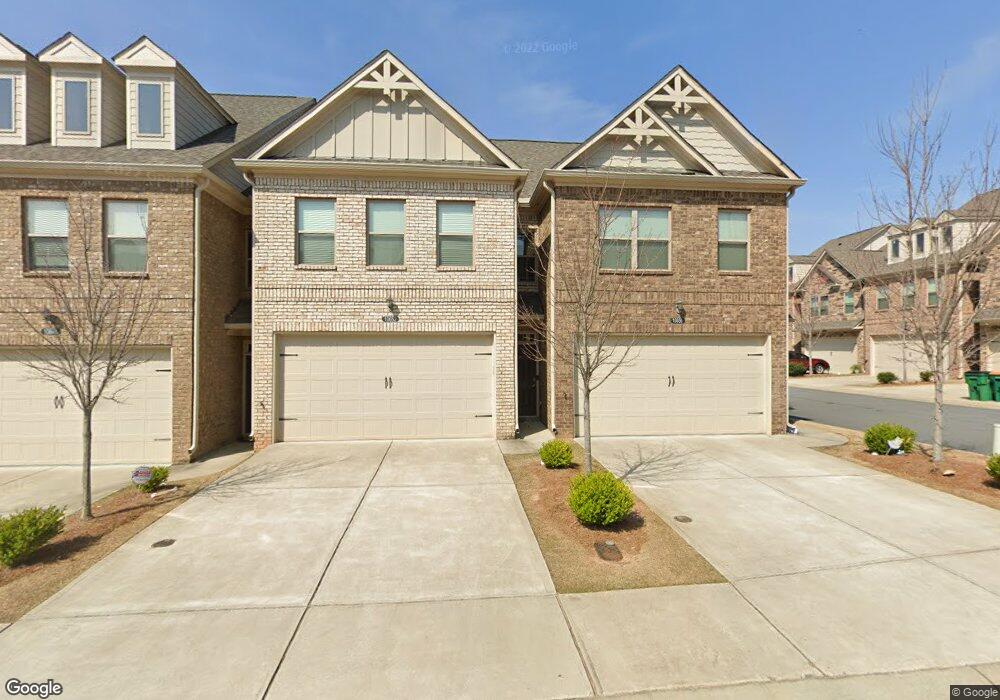 10652 Naramore Ln, Alpharetta, GA 30022 - photo 1