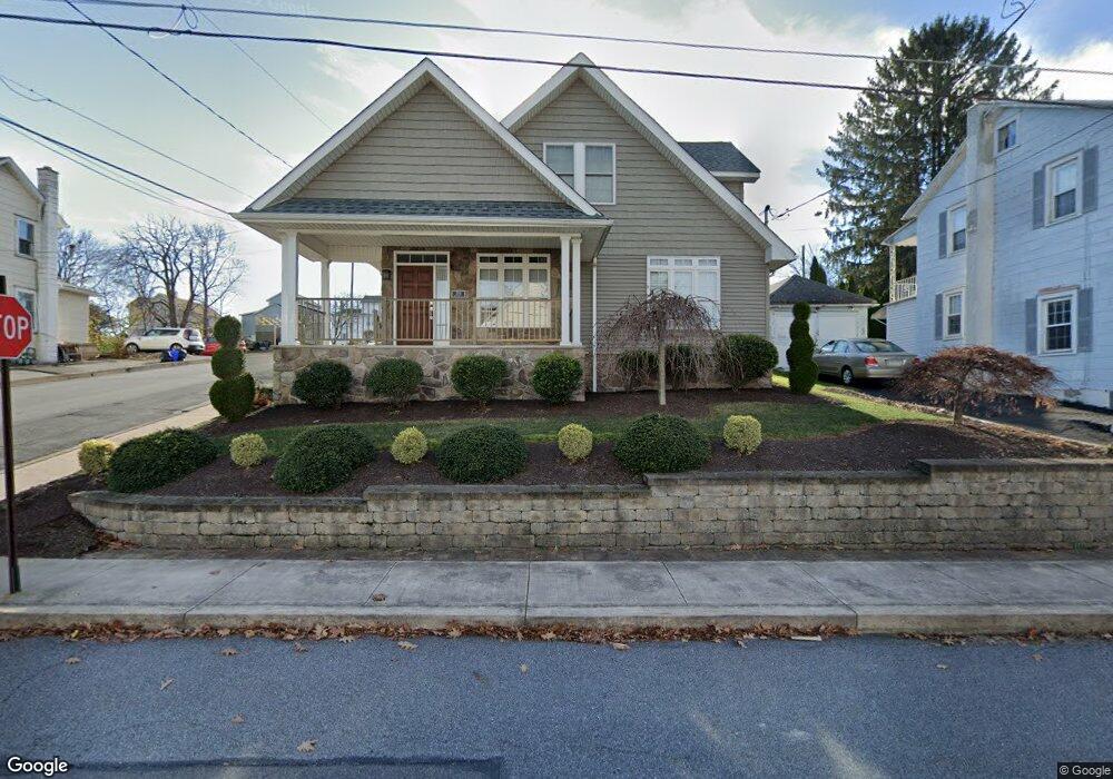 203 Mclean St, Dupont, PA 18641 - photo 1