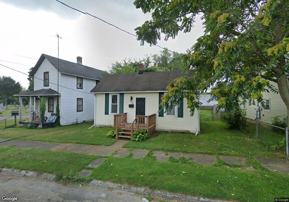 566 E Locust St, Lancaster, OH 43130 - photo 1