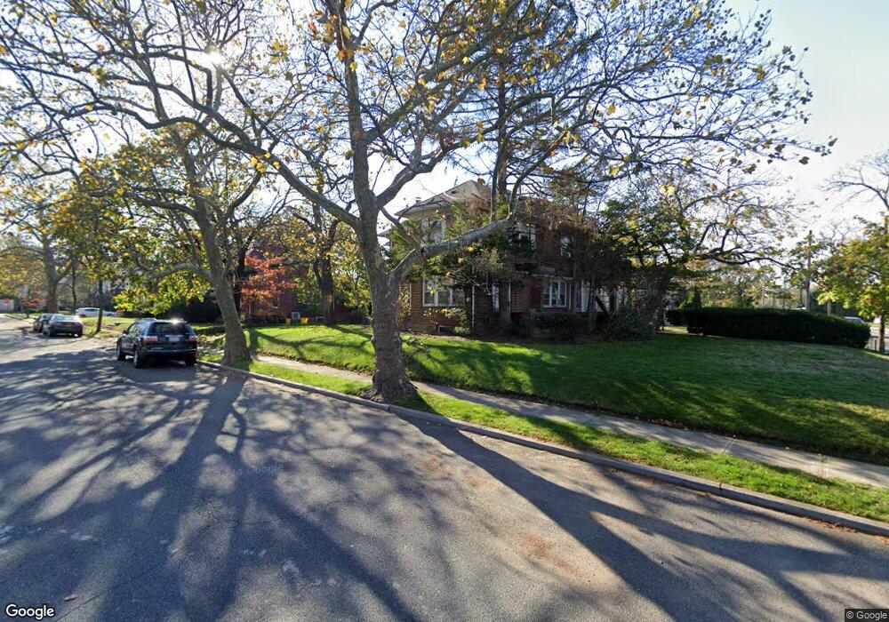 821 Broadway, Woodmere, NY 11598 - photo 1