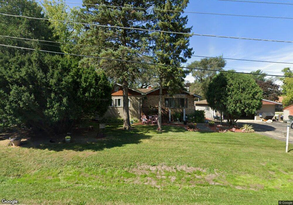 36798 N Adelphi Ave, Waukegan, IL 60087 - photo 1