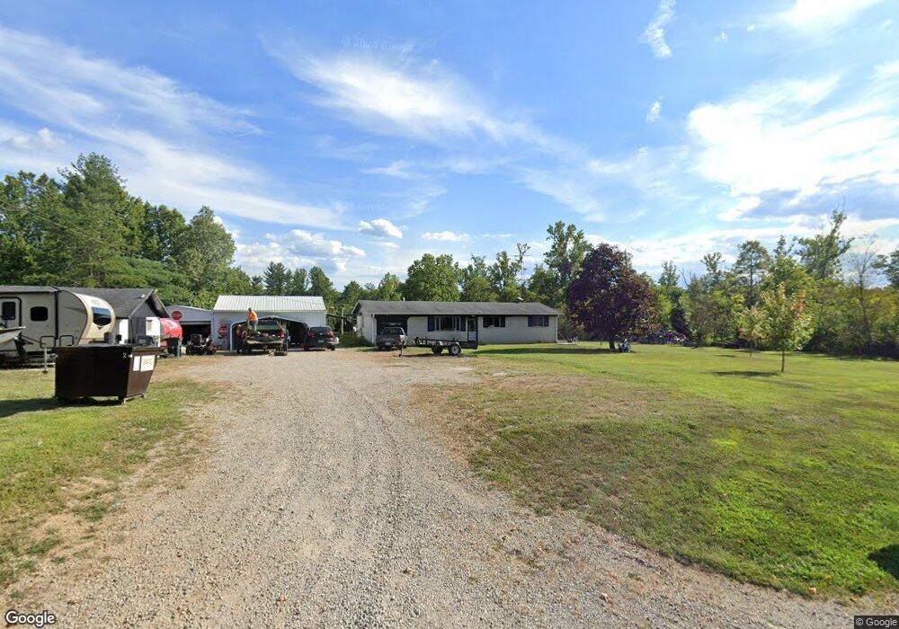 7165 W Ohio Ridge Rd, Columbus, IN 47201 - photo 1