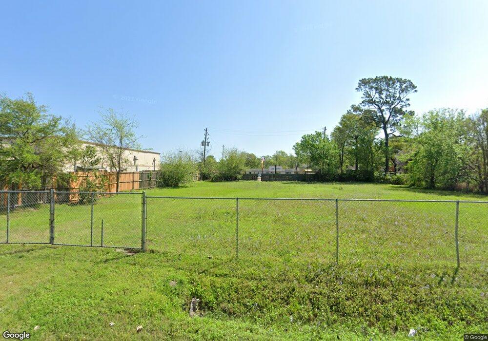 9414 Spaulding St, Houston, TX 77016 - photo 1