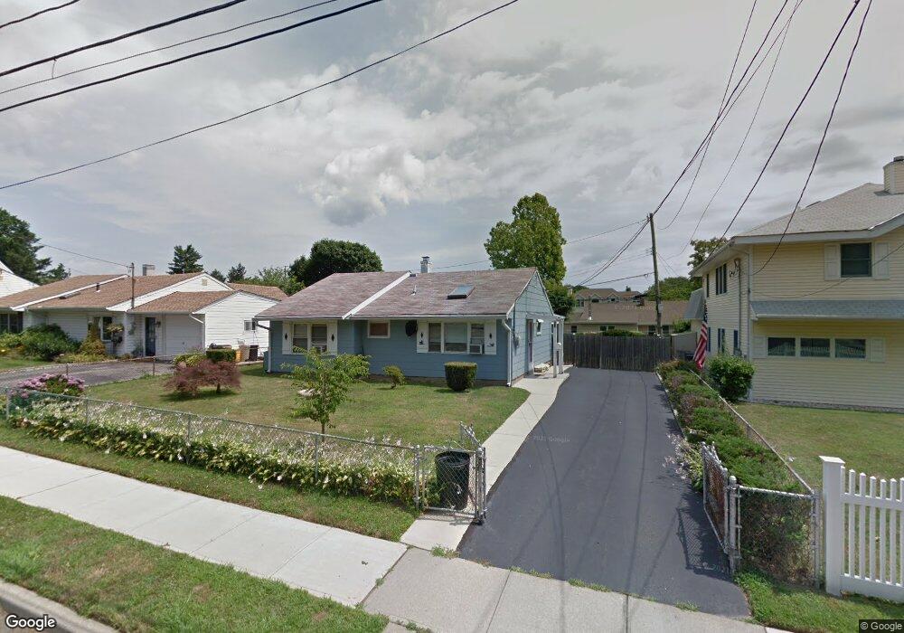 73 Smith St, Glen Cove, NY 11542 - photo 1