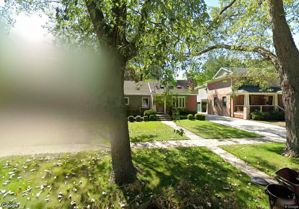 1723 Whitcomb Ave, Des Plaines, IL 60018 - photo 1