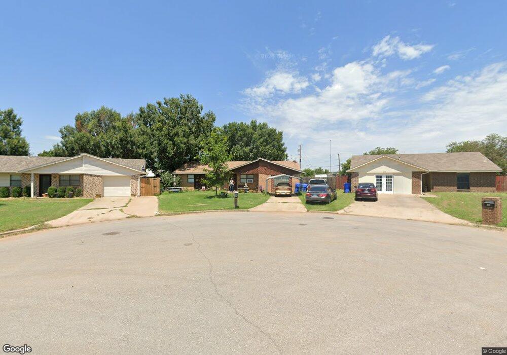 320 Deer Dr, Cache, OK 73527 - photo 1