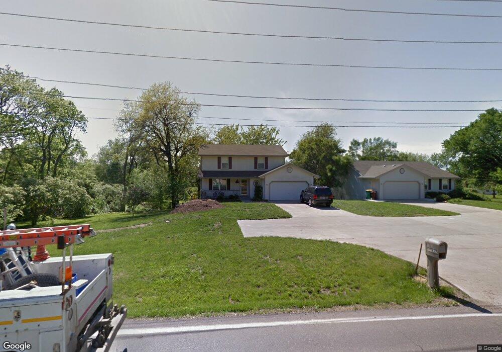 1817 SW Urish Rd, Topeka, KS 66615 - photo 1