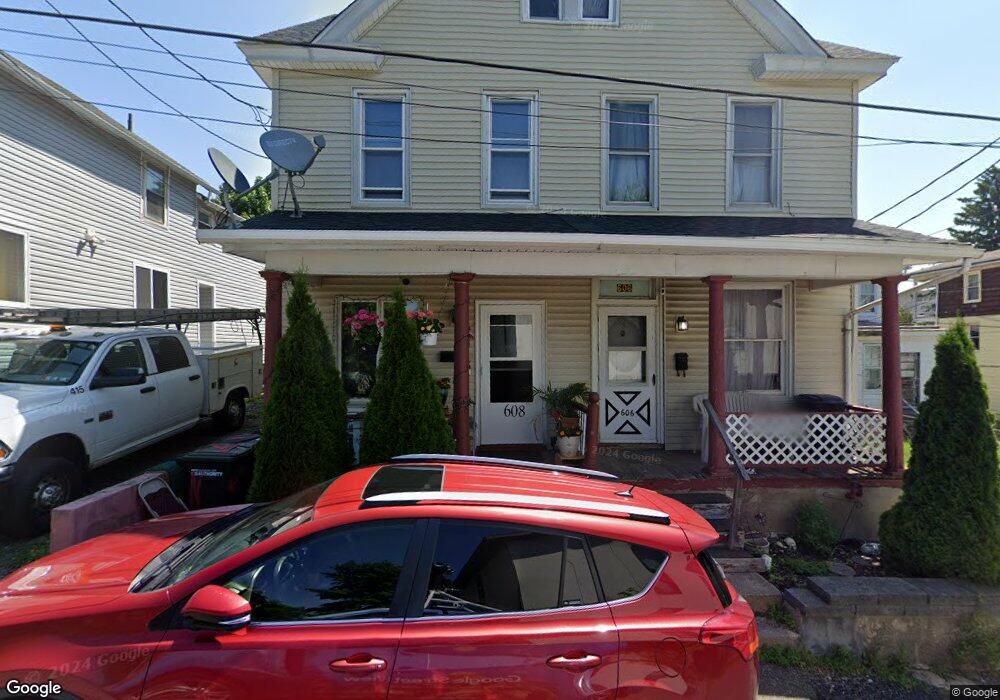 606 N Sherman Ct, Hazleton, PA 18201 - photo 1