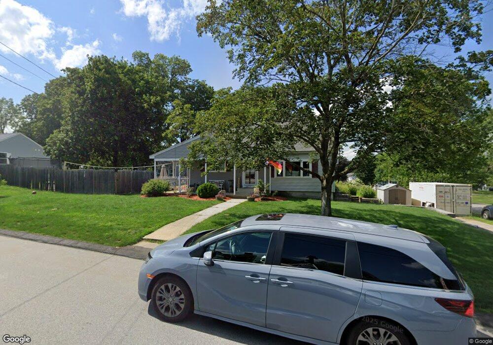 32 Pennichuck St, Nashua, NH 03064 - photo 1