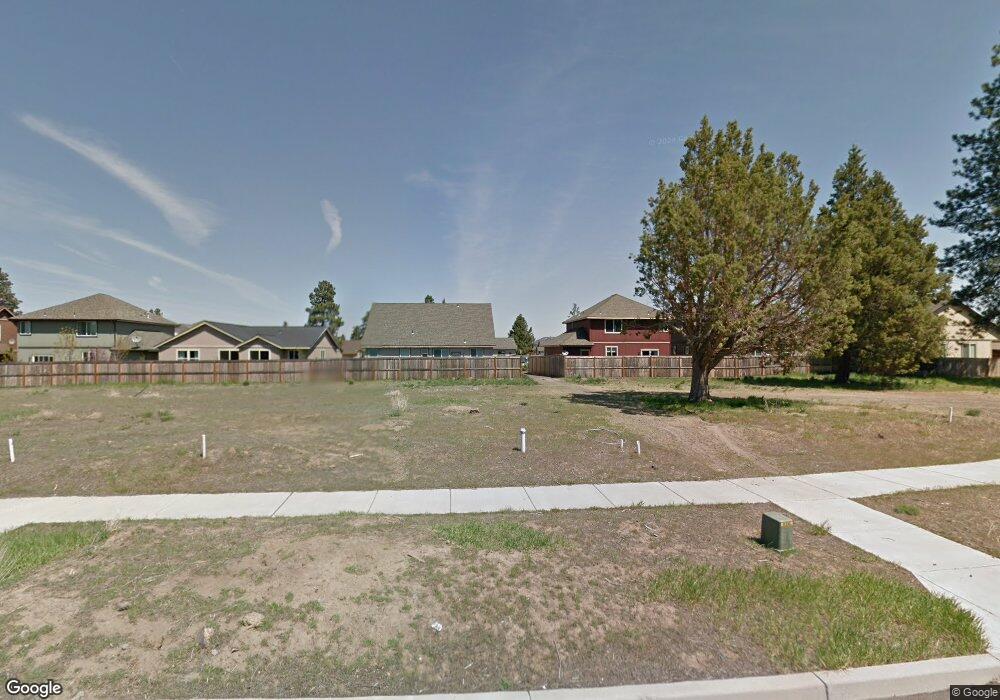 20574 SE Goldenrod Ln, Bend, OR 97702 - photo 1