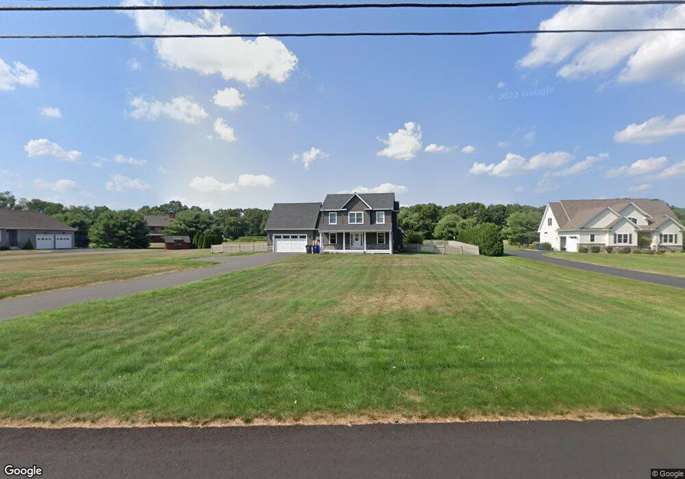 61 Middle Rd, Ellington, CT 06029 - photo 1