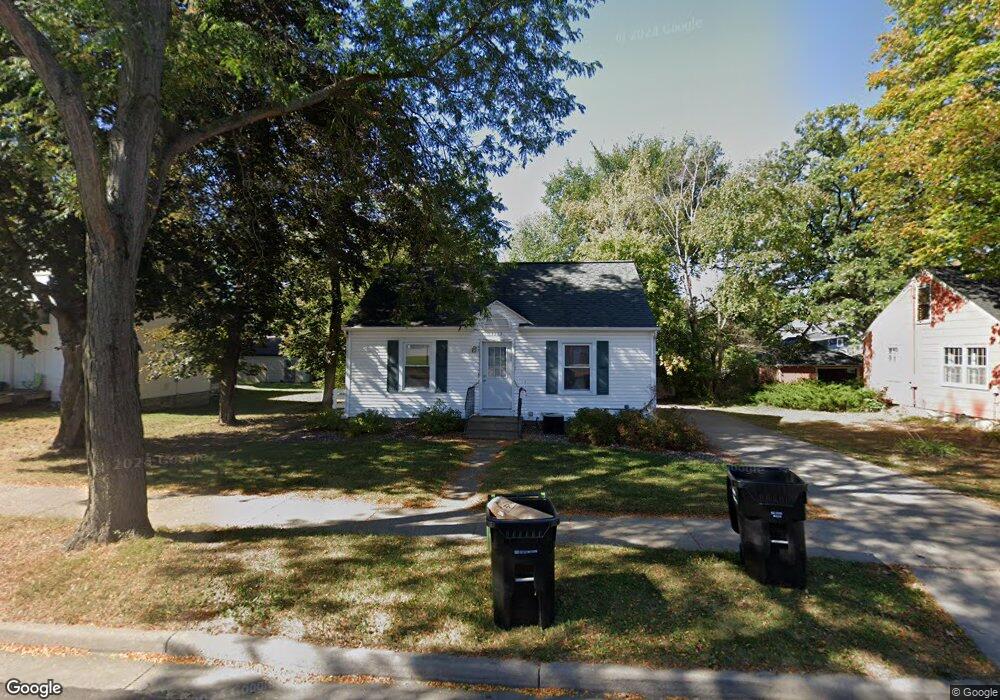 1115 9th St E, Menomonie, WI 54751 - photo 1