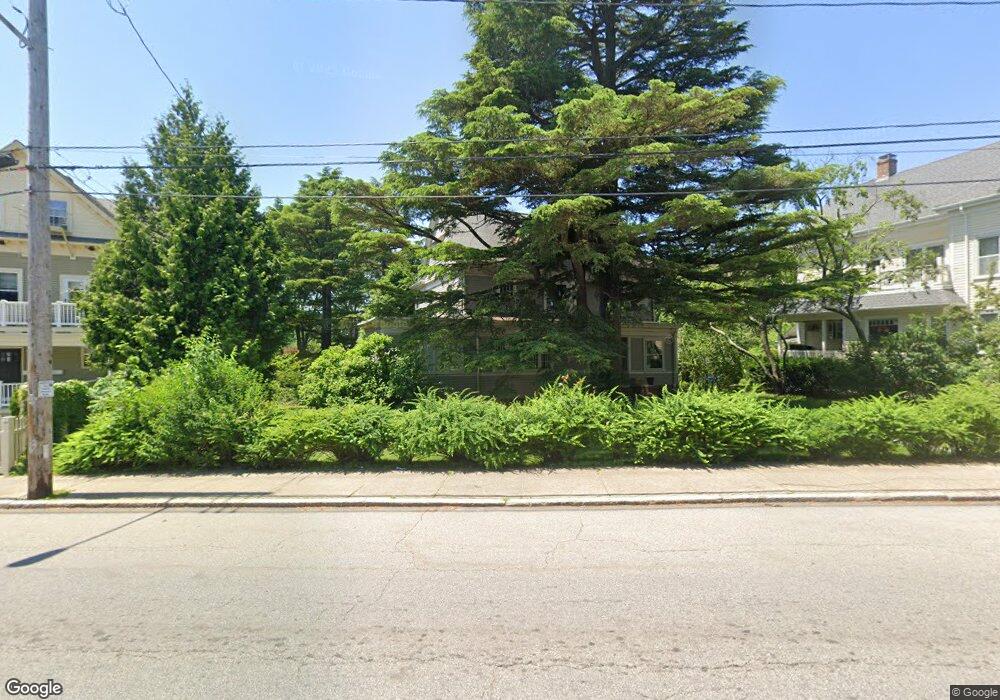 695 East Ave, Pawtucket, RI 02860 - photo 1