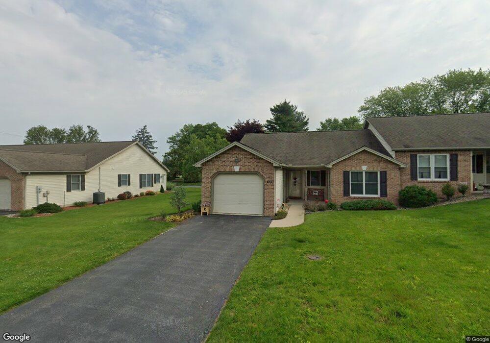 413 Deborah Ct, Chambersburg, PA 17201 - photo 1