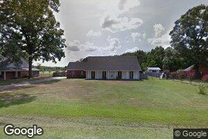 616 Little John Dr, Delhi, LA 71232