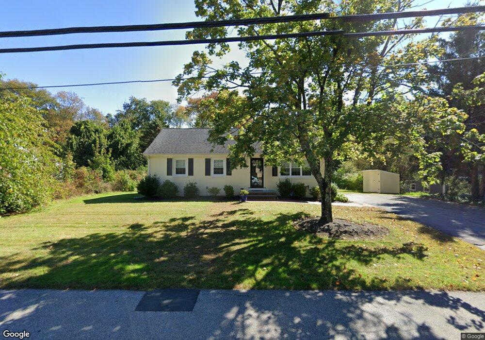 105 Maple St unit 105, Lexington, MA 02420 - photo 1