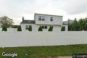 5 Mohawk Ave, Middlesex, NJ 08846