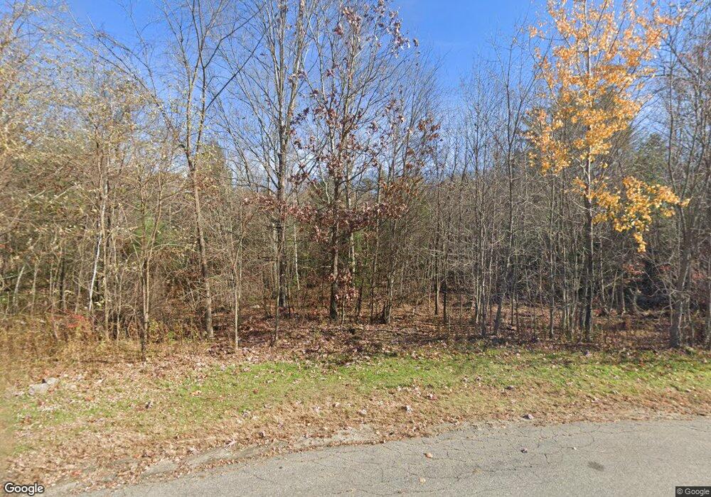 8 Lane Way, Londonderry, NH 03053 - photo 1