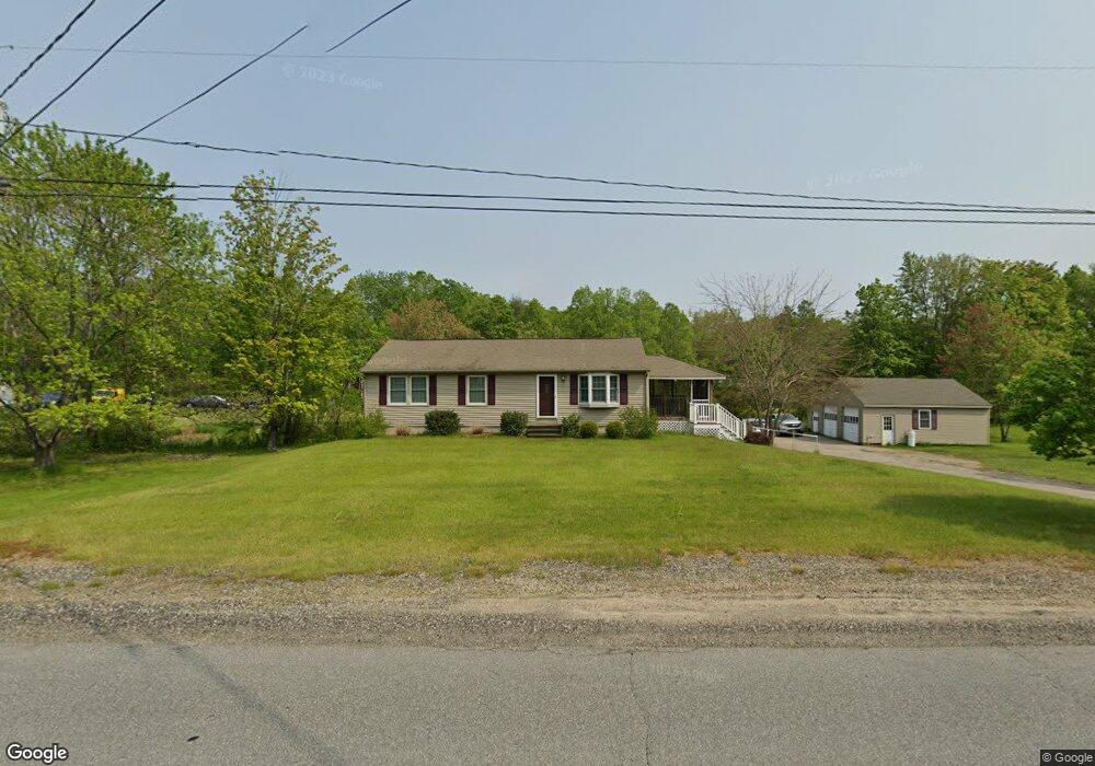 559 Rollins Rd, Rollinsford, NH 03869 - photo 1