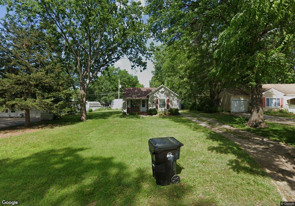 1933 SW High Ave, Topeka, KS 66604 - photo 1