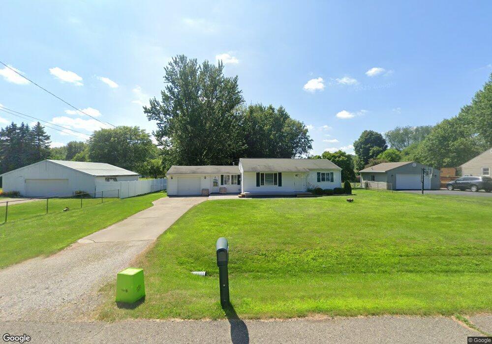 4147 Bobwhite Dr, Flint, MI 48506 - photo 1