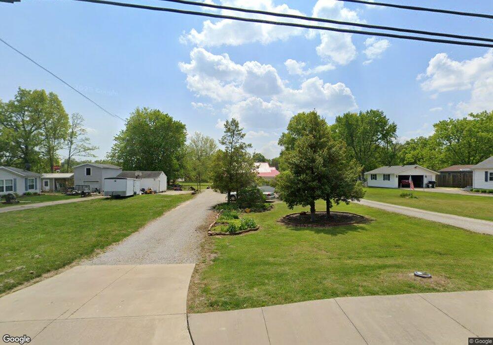 1715 McDonald Ln, New Albany, IN 47150 - photo 1