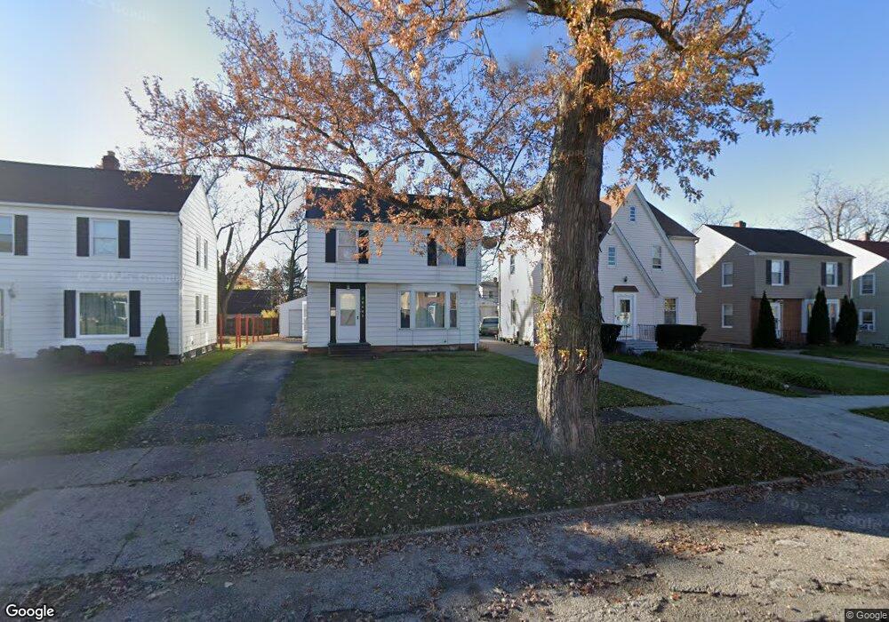 20602 Clare Ave, Maple Heights, OH 44137 - photo 1